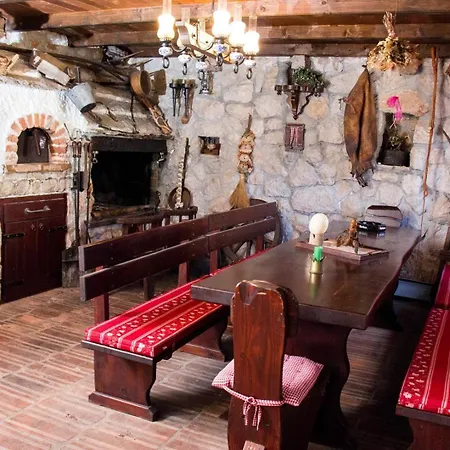 The Hidden Treasure Village - Olka * Grabovac (Split-Dalmatia)